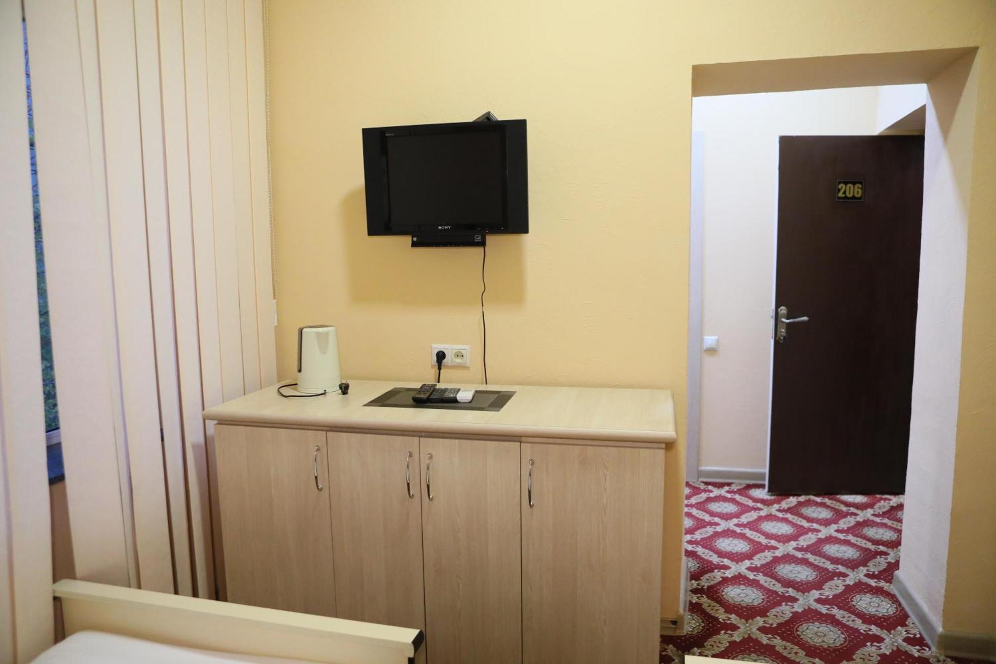 Elko Hotel Ереван Экстерьер фото